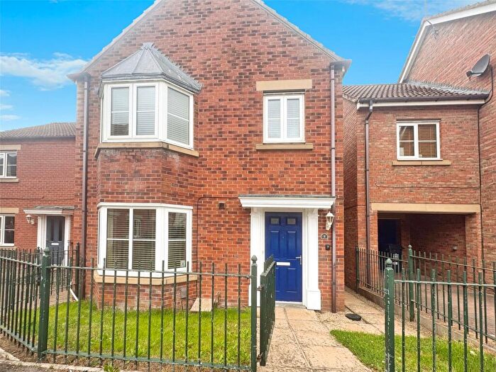 3 Bedroom Semi Detached House To Rent In Swinbridge, Darlington, DL2