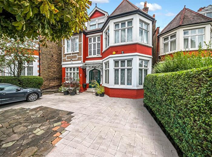 8 Bedroom Detached House For Sale In Mapesbury Road, London, NW2