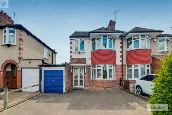 4 Bedroom Semi-Detached House To Rent In Worple Close, Harrow, Greater London, HA2