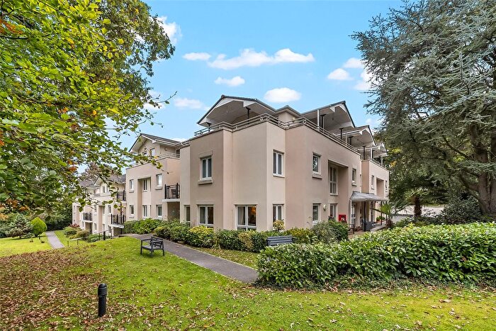 2 Bedroom Flat For Sale In Station Road, Plympton, Plymouth, Devon, PL7