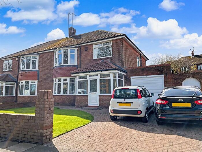 3 Bedroom Semi-Detached House For Sale In Bents Park Road, South Shields, NE33