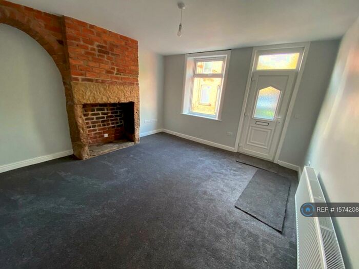 2 Bedroom Terraced House To Rent In Wade Street, Barnsley, S75
