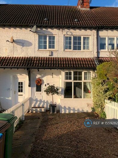 2 Bedroom Terraced House To Rent In Church Road, North Ferriby, HU14