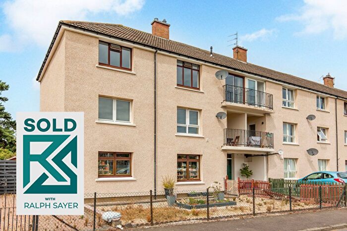 2 Bedroom Flat For Sale In F Moir Place, Musselburgh, East Lothian, EH21