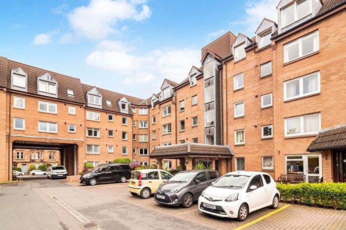 1 Bedroom Flat For Sale In - Homeross House, Mount Grange, Strathearn Road, Edinburgh, EH9