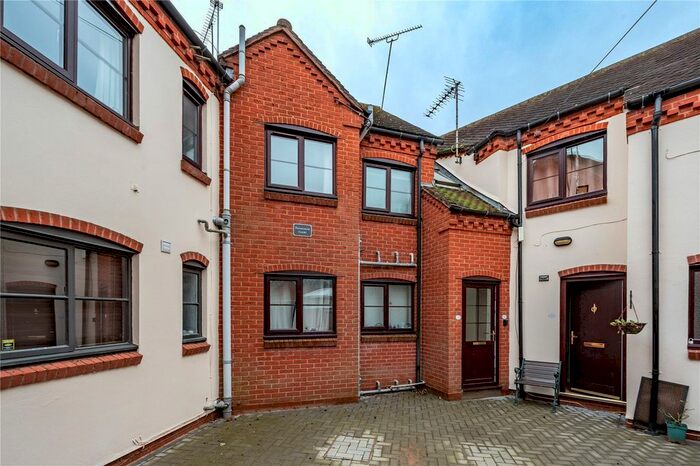 1 Bedroom Flat For Sale In Feckenham Court, High Street, Feckenham Redditch, Worcestershire, B96