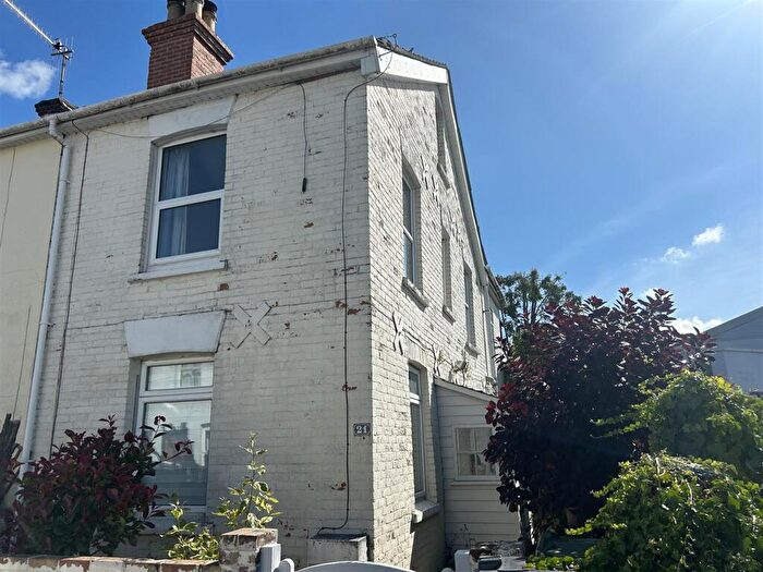 2 Bedroom Terraced House To Rent In Polden Road, Salisbury, SP1