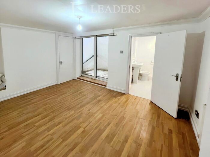 1 Bedroom Apartment To Rent In Waterloo Street, BN3