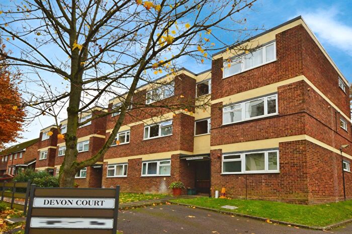 1 Bedroom Flat To Rent In Old London Road, St Albans, AL1