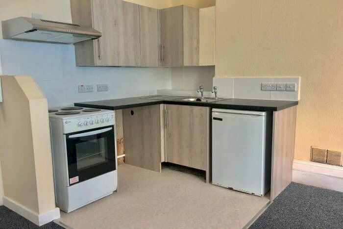 1 Bedroom Flat To Rent In Walker Terrace, Plymouth, PL1