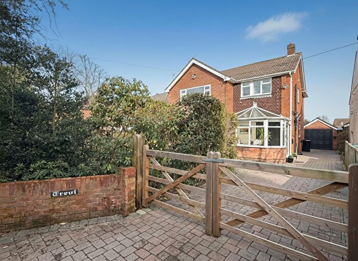 4 Bedroom Detached House For Sale In Roman Road, Dibden Purlieu, SO45