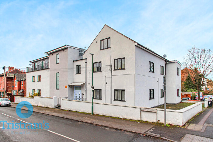 2 Bedroom Flat For Sale In Aria Court, Mansfield Road, NG5