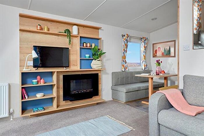 2 Bedroom Caravan For Sale In Two Bed Abi Coworth, Hoburne Bashley, Sway Road, New Milton, Hampshire, BH25