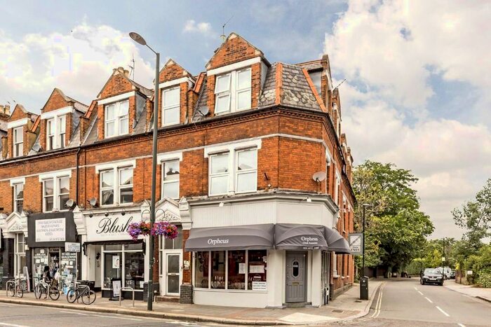 2 Bedroom Flat To Rent In Richmond Road, Twickenham, TW1