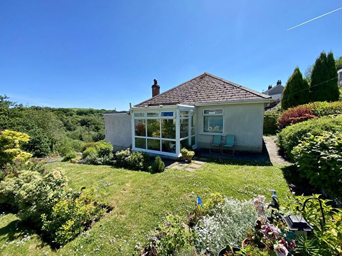 2 Bedroom Detached Bungalow For Sale In Clydach Road, Craig-Cefn-Parc, Swansea, City And County Of Swansea., SA6