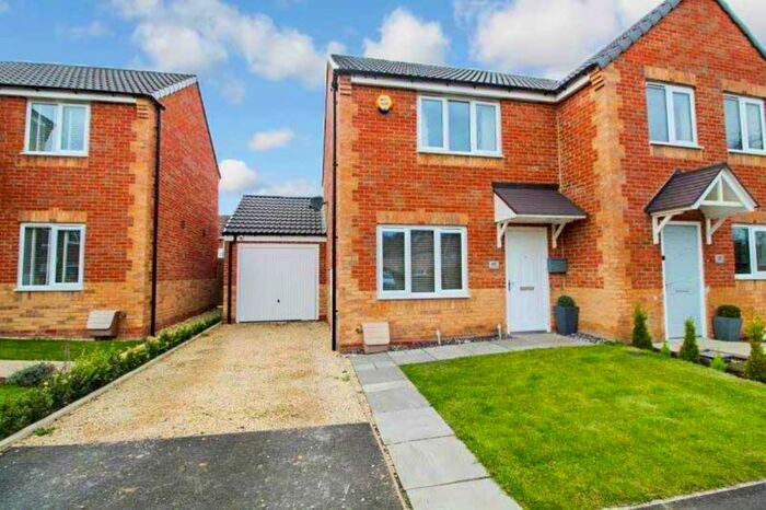 2 Bedroom Semi-Detached House To Rent In Malvins Road, Blyth, NE24