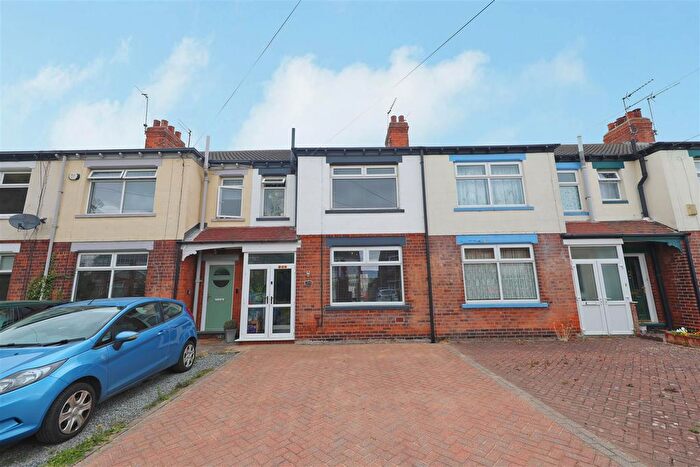3 Bedroom Terraced House For Sale In Westbourne Avenue West, Hull, HU5