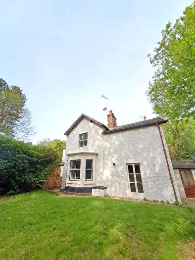 2 Bedroom End Of Terrace House To Rent In North Park Gate Cottages, Lyme Park, SK12