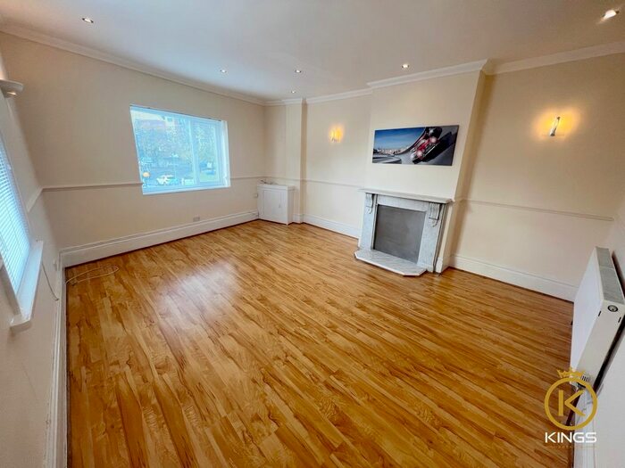 1 Bedroom Flat To Rent In Fawcett Road, Southsea, PO4