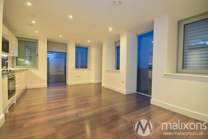 2 Bedroom Flat To Rent In Christchurch Road, London, SW19