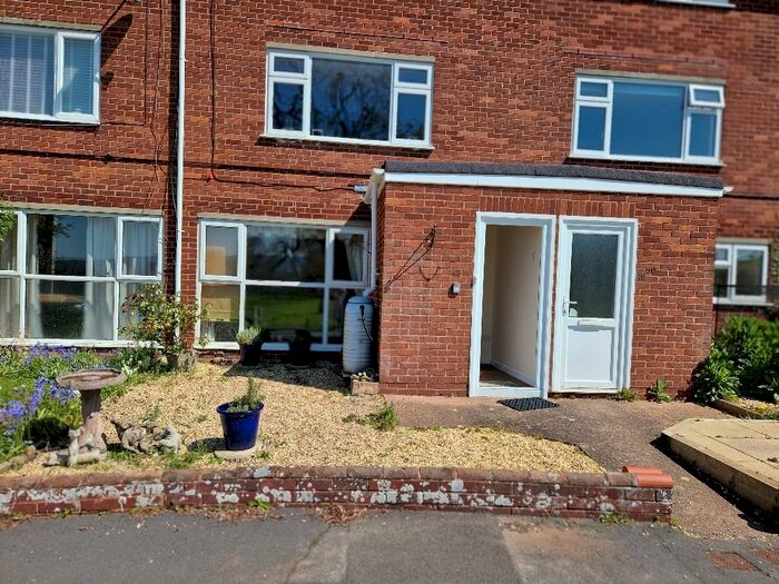 2 Bedroom Flat To Rent In Altamira, Topsham, Exeter, EX3