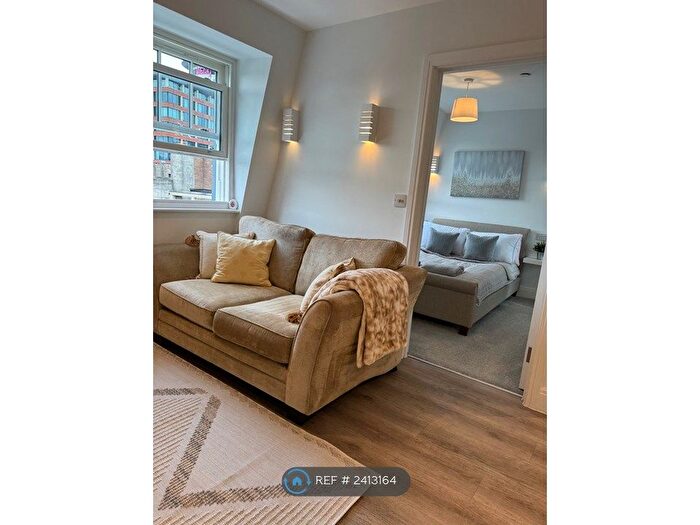 1 Bedroom Flat To Rent In The Old Sorting Office, Bournemouth, BH1