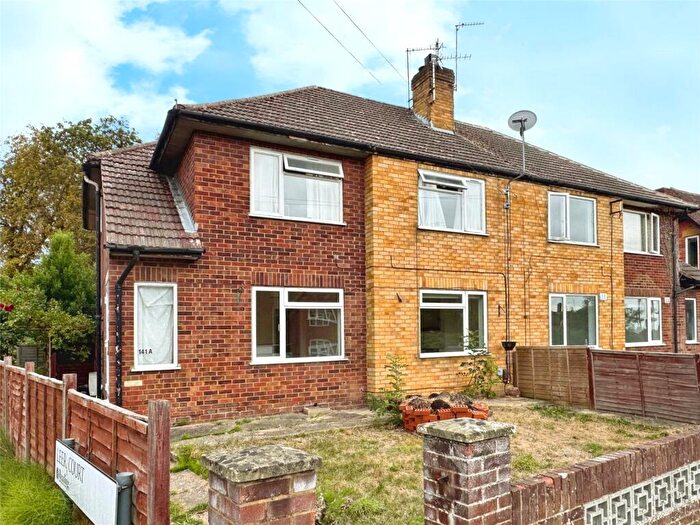 2 Bedroom Maisonette To Rent In Whitley Wood Road, Reading, Berkshire, RG2