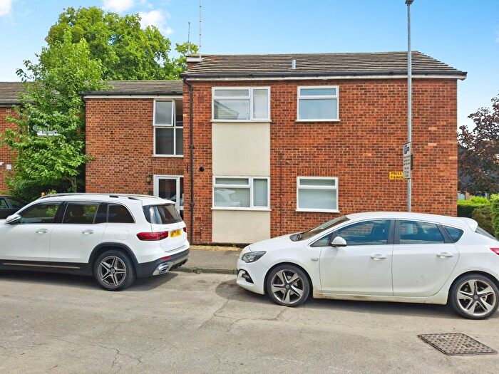 2 Bedroom Flat To Rent In Reynards Court, Chelmsford, CM2