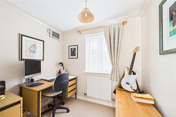 4 Bedroom Detached House For Sale In Tocker Gardens, Warfield, Bracknell, Berkshire, RG42
