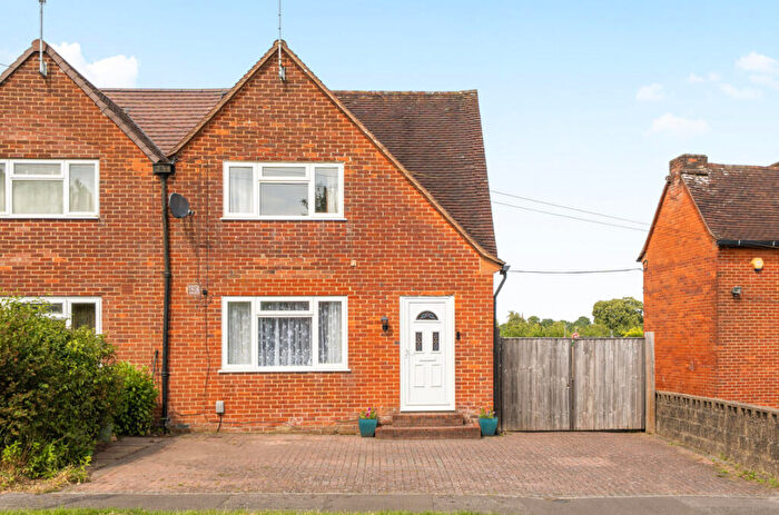2 Bedroom Semi-Detached House For Sale In Stuart Crescent, Winchester, Hampshire, SO22