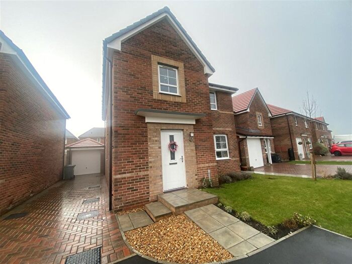 4 Bedroom Detached House For Sale In Northolme Road, Church Fields, New Hartley, Whitley Bay, NE25