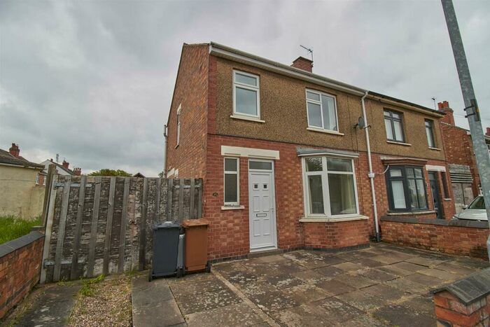 3 Bedroom Semi-Detached House To Rent In Rutland Avenue, Hinckley, Leicestershire, LE10