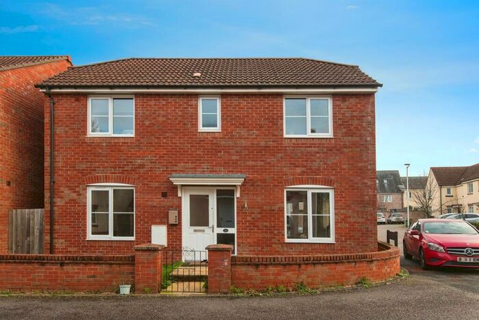 3 Bedroom Detached House For Sale In Seven Acres, Cranbrook, Exeter, EX5