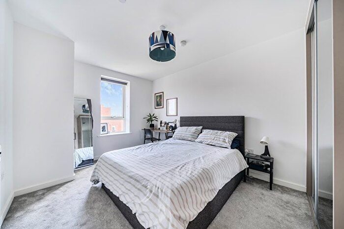 1 Bedroom Flat For Sale In Forge House, Watford, Hertfordshire, WD19