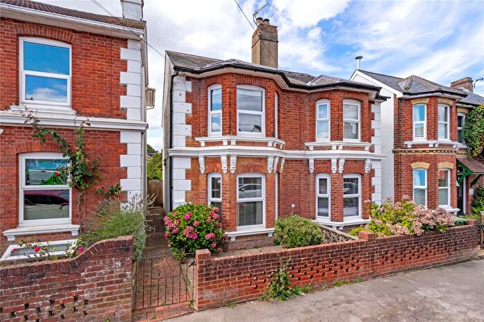 2 Bedroom Semi-Detached House For Sale In Edward Street, Tunbridge Wells, Kent, TN4