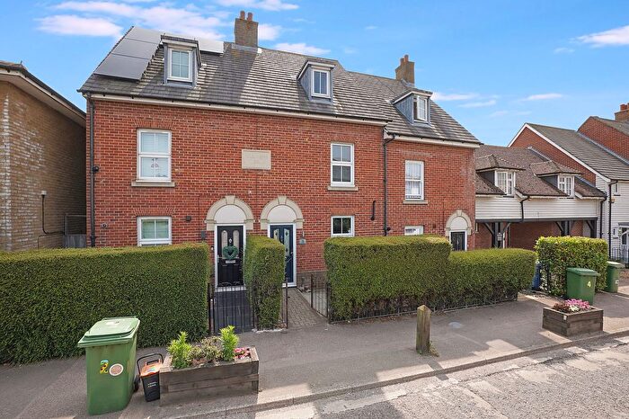 3 Bedroom Town House For Sale In The Street, Iwade, Sittingbourne, ME9