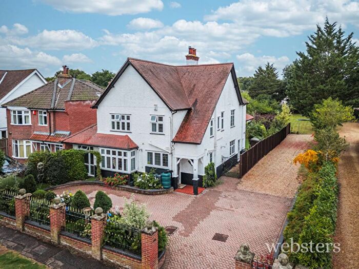 4 Bedroom Detached House For Sale In Branksome Road, Norwich, NR4