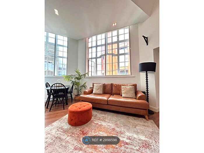 2 Bedroom Flat To Rent In Paradise Street, Liverpool, L1