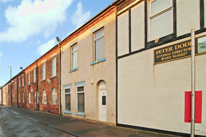 5 Bedroom House To Rent In Gladstone Street, Sunderland, Tyne And Wear, SR6