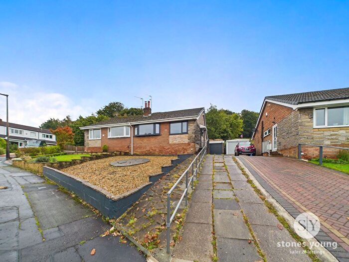 2 Bedroom Semi-detached Bungalow For Sale In Queensway, Blackburn, BB2