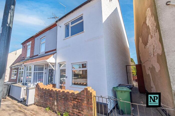 2 Bedroom Terraced House To Rent In Church Road, Nuneaton, CV10