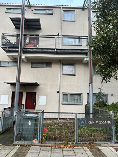 2 Bedroom Maisonette To Rent In Fothergill Close, London, E13