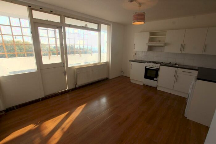 2 Bedroom Apartment To Rent In Osney House, Hartslock Drive, London, SE2