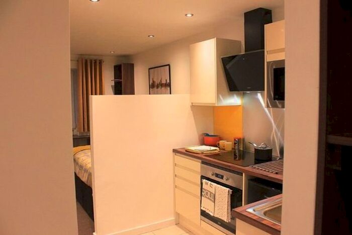 1 Bedroom Flat To Rent In Dawlish Road, Selly Oak, Birmingham, B29