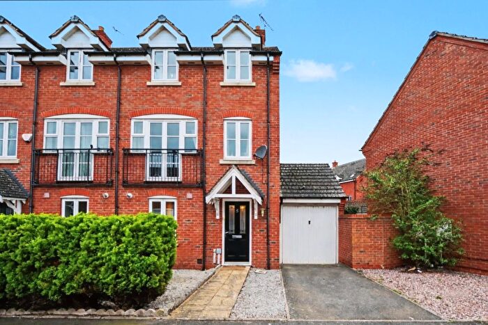 4 Bedroom Semi-Detached House For Sale In Redhill Road, Long Lawford, CV23