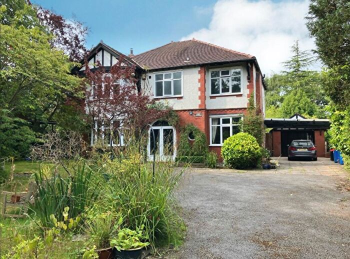 4 Bedroom House To Rent In Buxton Road; Disley., SK12