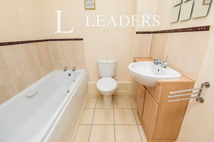 2 Bedroom Apartment To Rent In Peckerdale Gardens, Spondon, DE21