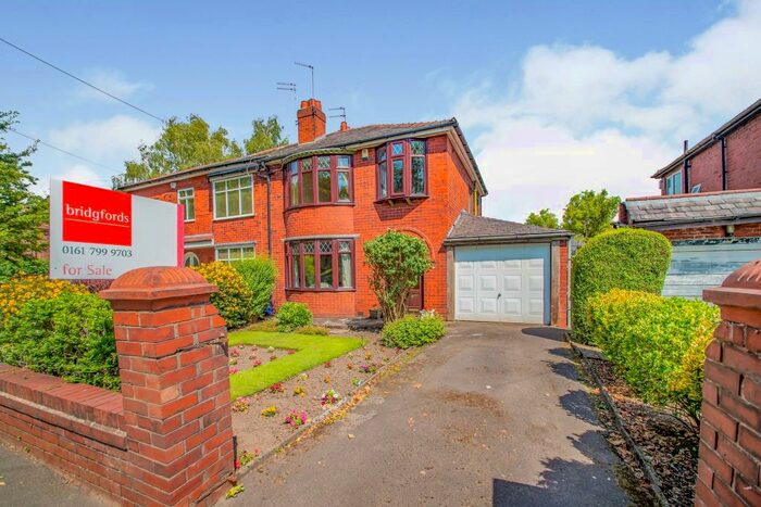 3 Bedroom House To Rent In Ellenbrook Road, Worsley, M28