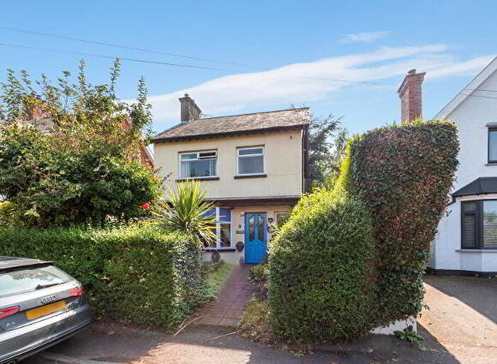 3 Bedroom Detached House For Sale In Denorrton Park, Belfast, BT4