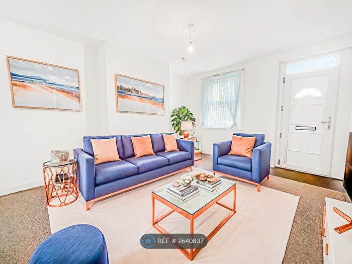 2 Bedroom End Terrace House To Rent In Cog Lane, Burnley, BB11